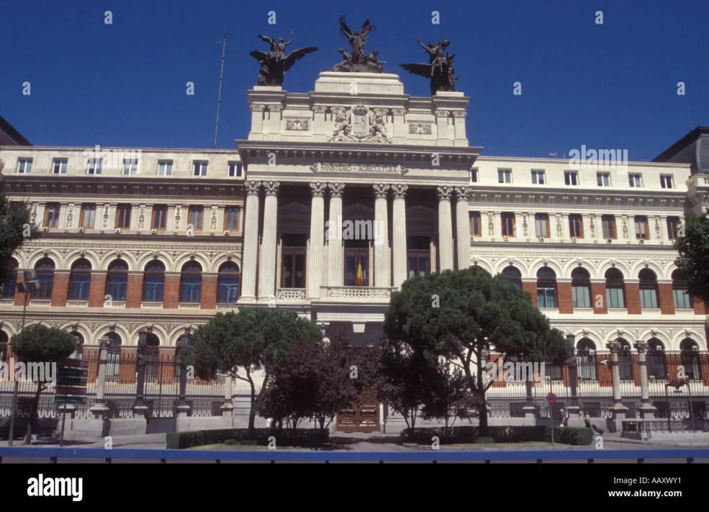 descubre todo sobre el acuerdo agrícola en madrid: objetivos, beneficios y cómo afecta al sector agrícola local. información clave y actualizada para productores y consumidores.
