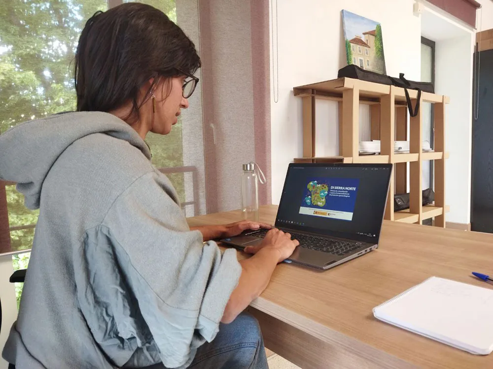 descubre la oficina de empleo y emprendimiento en madrid: recursos, asesoría y oportunidades para potenciar tu carrera profesional y tu idea de negocio en la capital.