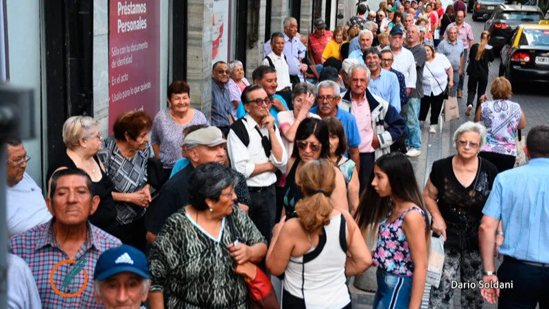 descubre cómo afecta el doble irpf a los jubilados en un periodo de 5 años y aprende a gestionar tus impuestos eficientemente.