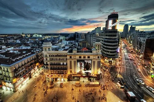 descubre las oportunidades y tendencias de la inversión judicial en madrid para 2026. análisis de mercado, proyecciones y claves para inversores en el sector legal madrileño.