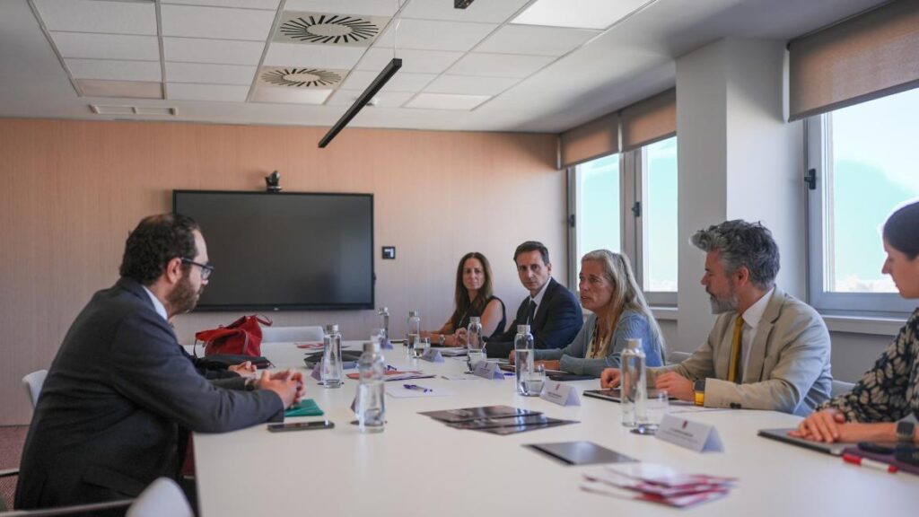 teléfono antiokupación en madrid: más de 4.500 llamadas atendidas y 50 intentos de okupación detenidos para proteger tu hogar de manera efectiva.