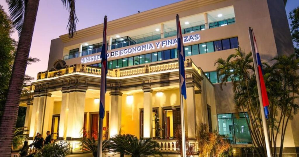 participa en la subasta de bonos a tres años y aprovecha una inversión segura y con buen rendimiento. descubre cómo comprar y las fechas clave.